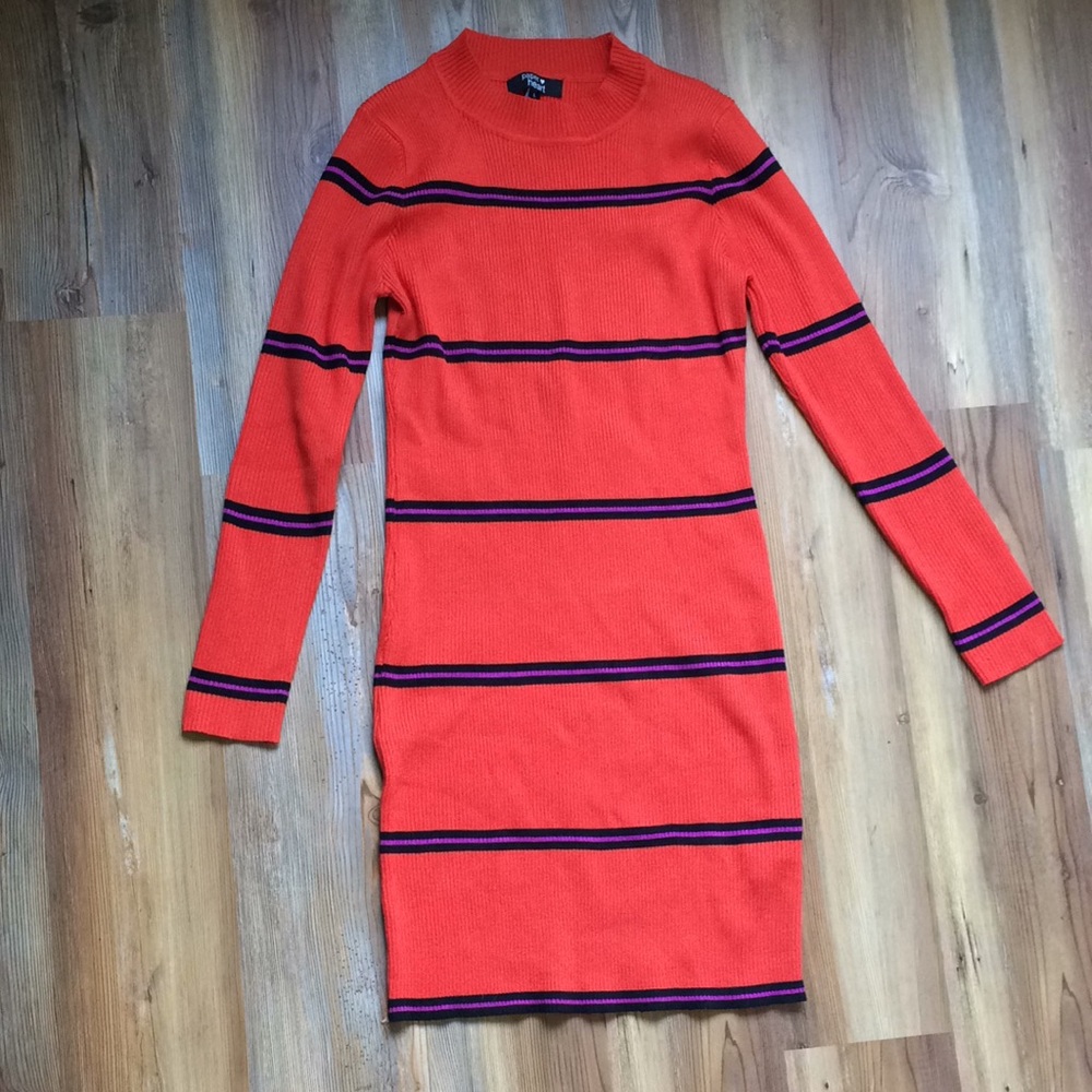 Mock neck knit mini dress - Picture 4 of 6